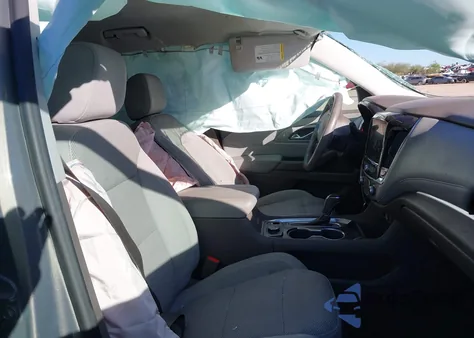 2018 Chevrolet Traverse 1Lt из США, поврежденный, VIN 1GNERGKW7JJ137557